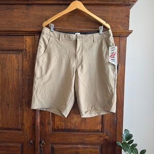 DaHui Hybrid Shorts Khaki Size 34 New